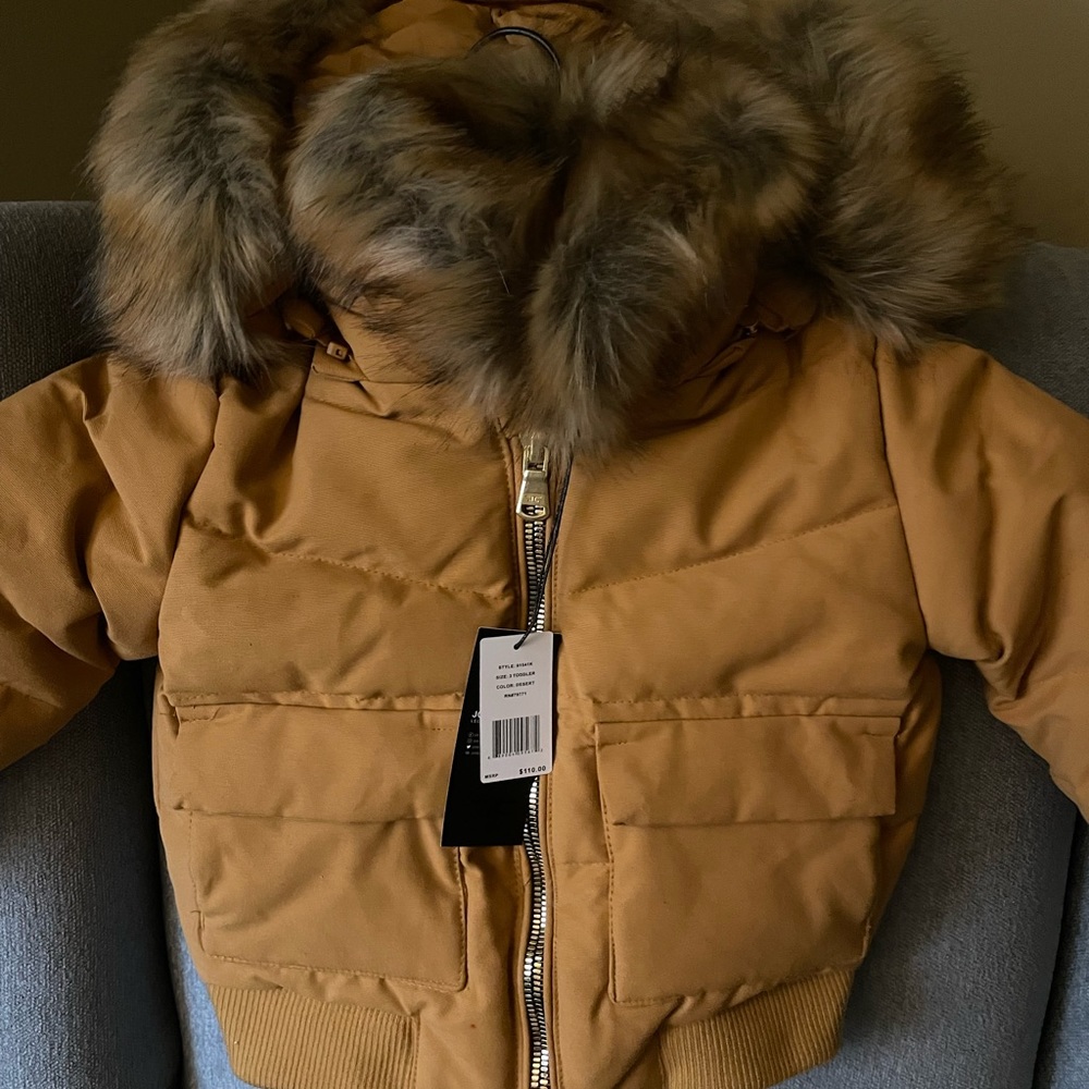 Size 3 brand new with Tags. Jordan Craig.